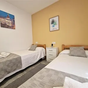 Apartamento Ds Rio Guadalquivir, Cerca De La Mezquita, Córdoba