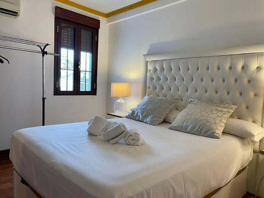 La Puerta De La Mezquita Apartment Cordoba